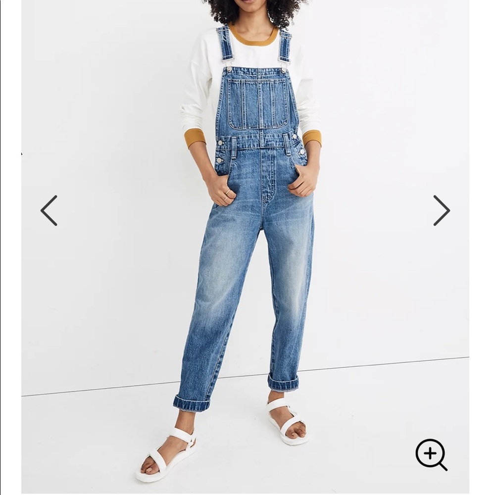 Madewell Straight Leg Overalls in Hickory Wash